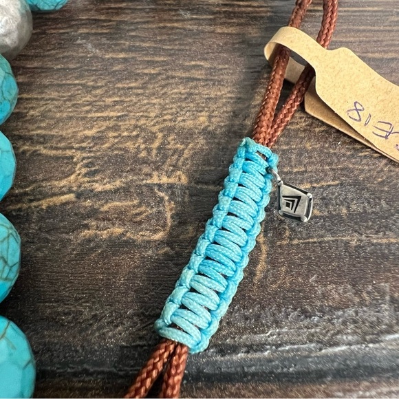 Silpada .925 Sterling Silver Best Trend Magnesite Bead Adjustable Bracelet - Picture 4 of 4